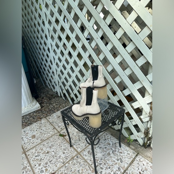 Free People James Chelsea Boots - Picture 7 of 15